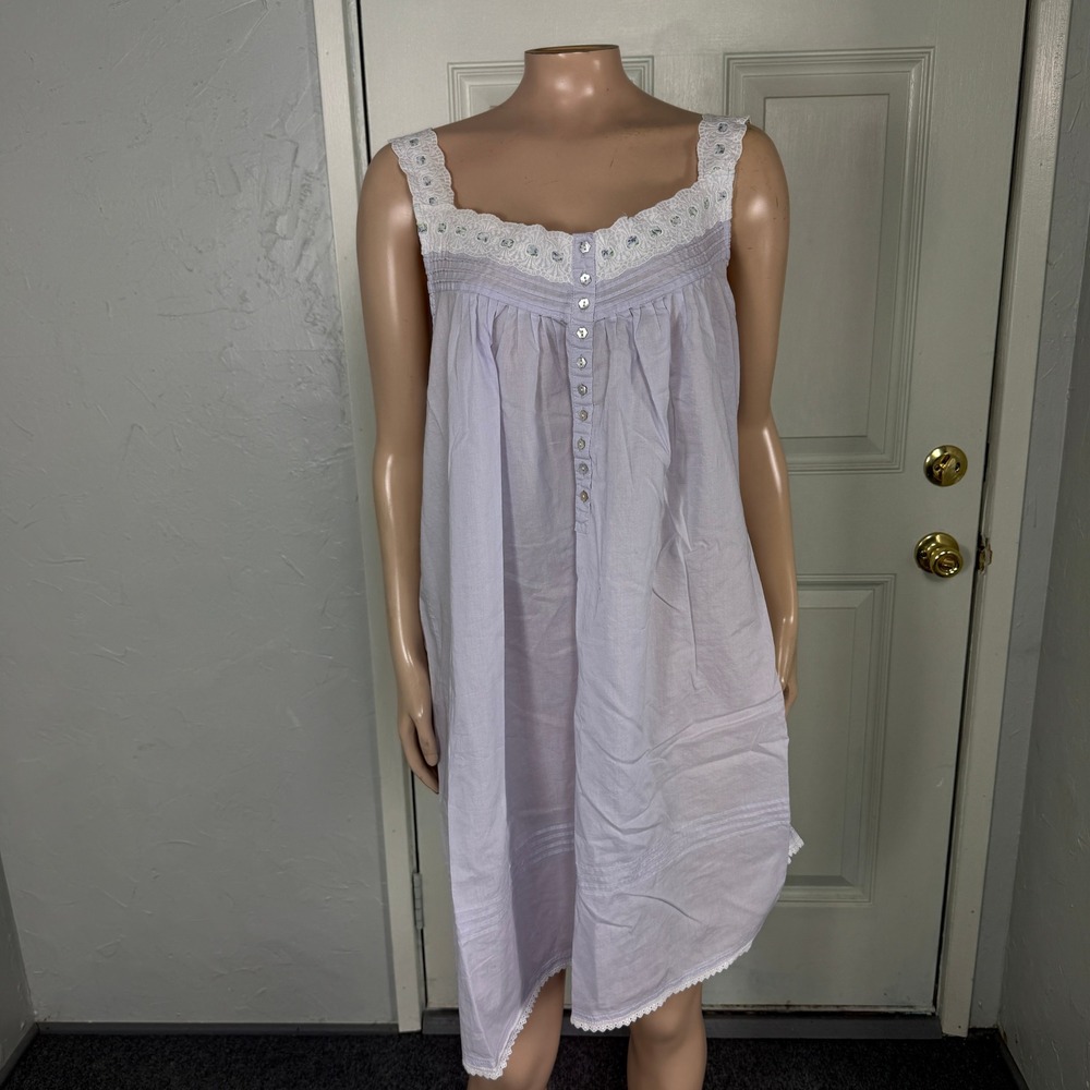 Eileen West Nightgown XL Cotton Lace Sleeveless Cottage Button Knee length E4-15